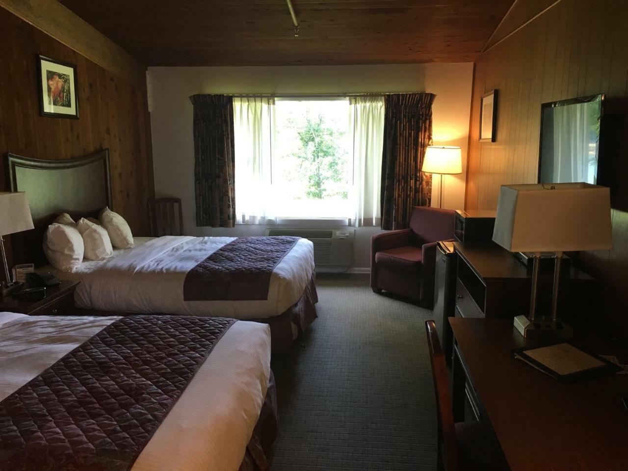 Tygart Lake Lodge Grafton 외부 사진